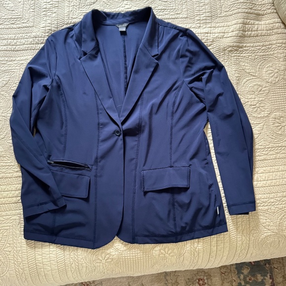 Eddie Bauer "Departure" Navy Blazer, size 18 - Picture 1 of 6